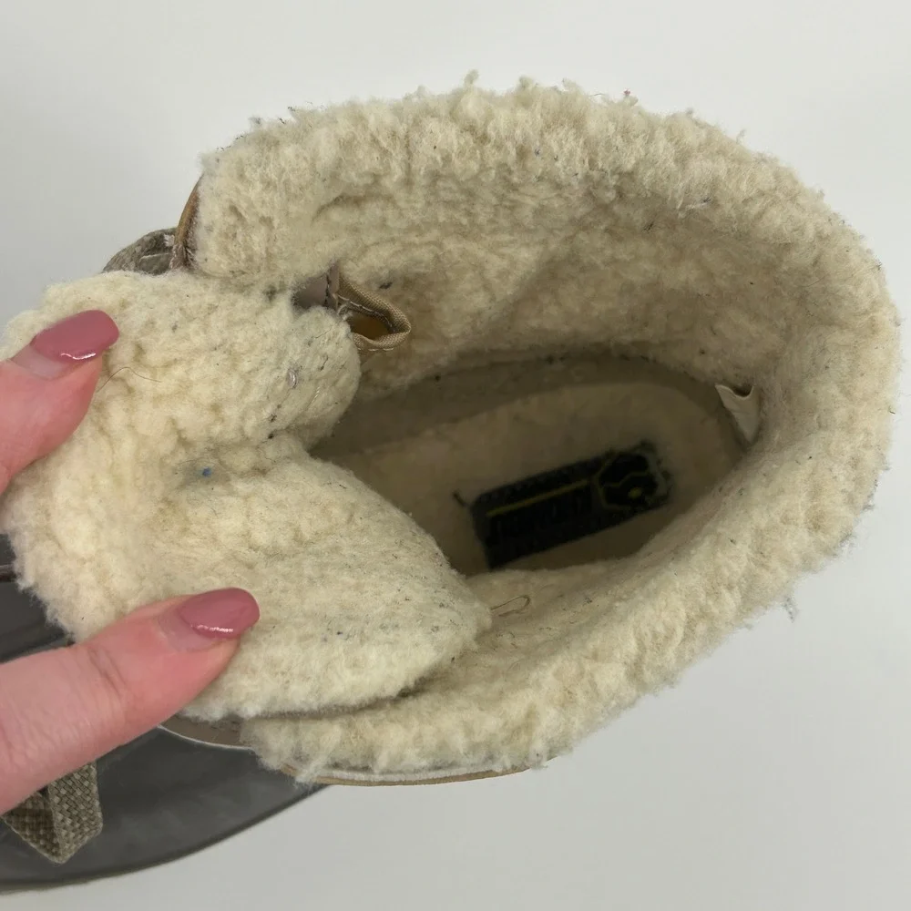 Khombu Tan Grey Quilted Sherpa Lined‎ Duck Boots Winter Waterproof Snow Women 8